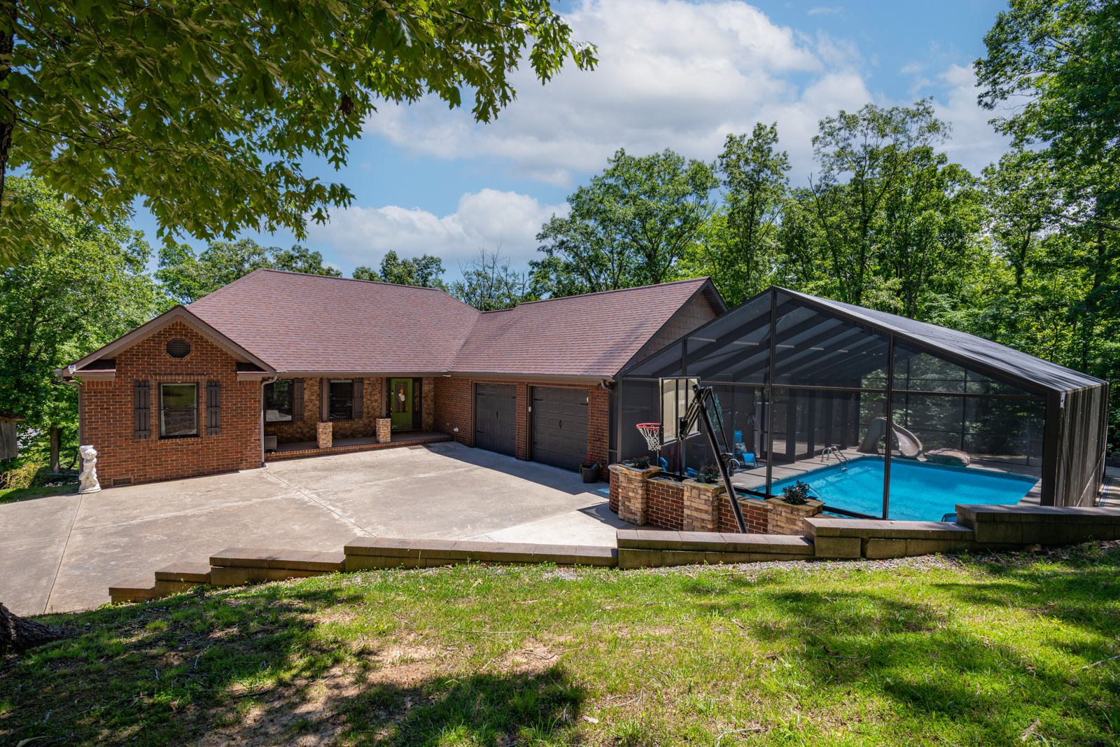 1091 Deepwood